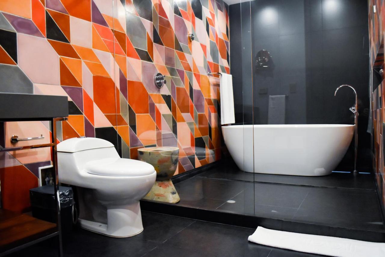 Hotel V1501 Пасто Екстериор снимка Bathroom