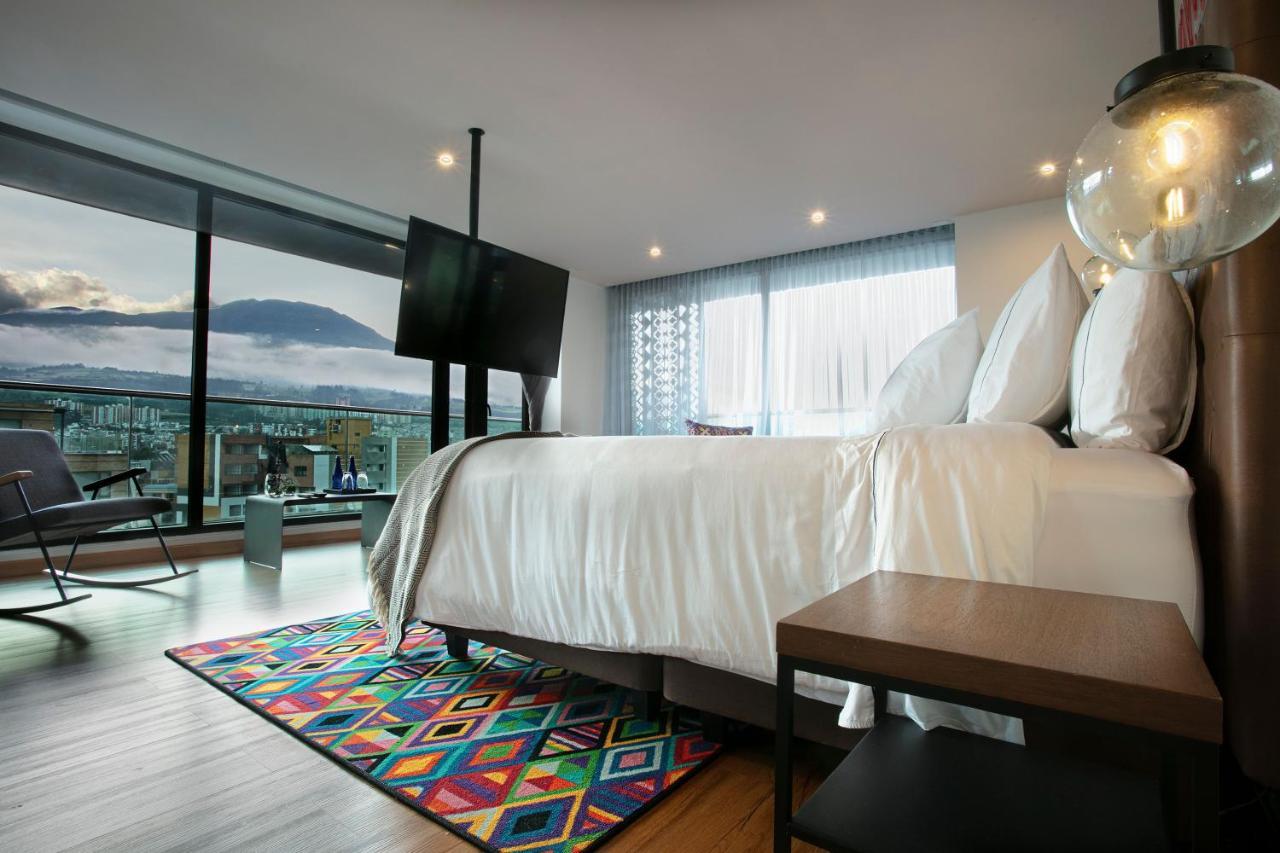 Hotel V1501 Пасто Екстериор снимка Suite