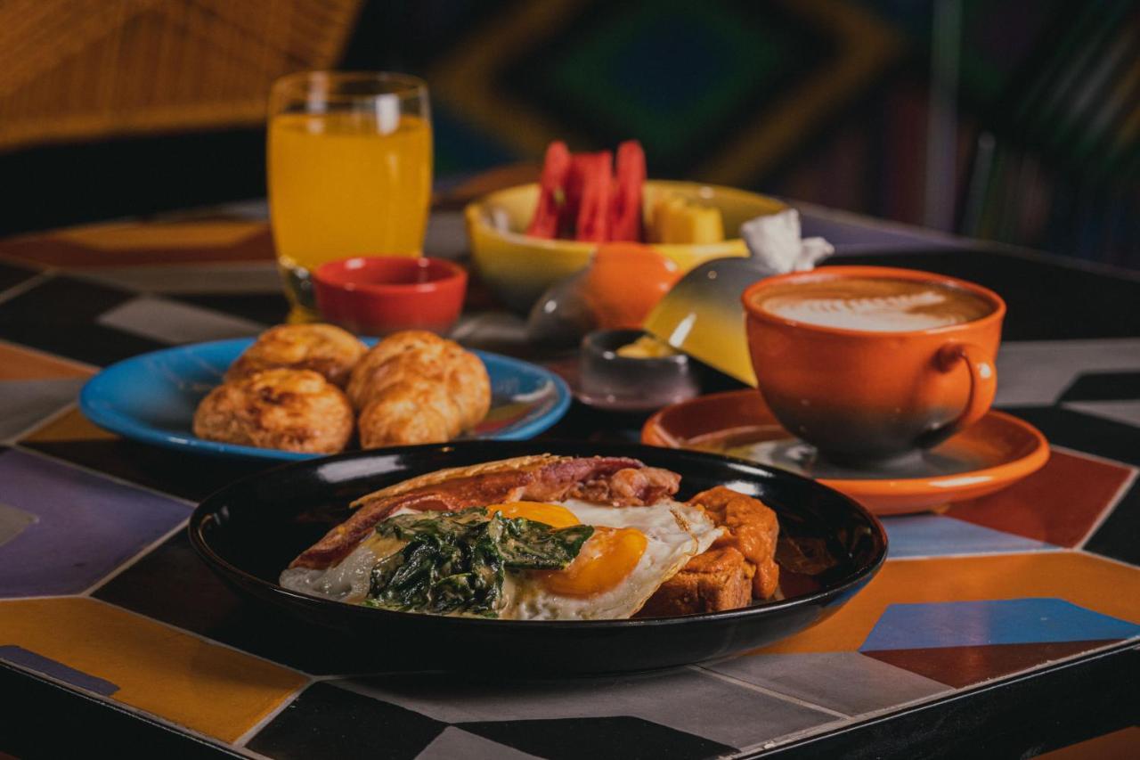 Hotel V1501 Пасто Екстериор снимка A typical breakfast in Brazil