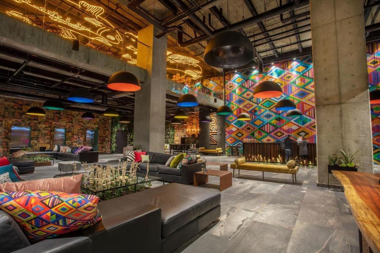 Hotel V1501 Пасто Екстериор снимка Interior of the Starbucks Reserve Roastery in Milan, Italy